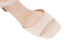 GENESIS BEIGE