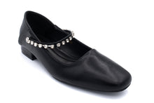 PETULA BLACK