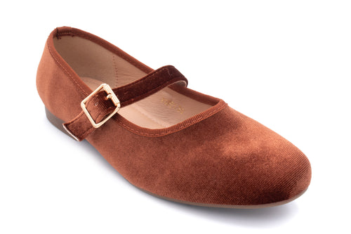 POPPY BROWN