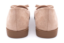 RAEANN BEIGE